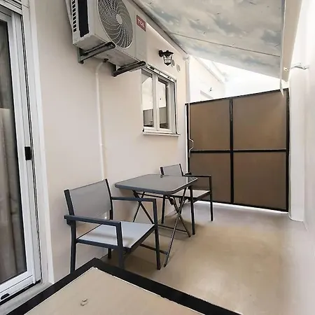 Apartment Cozy For 2 Persons Near Port *